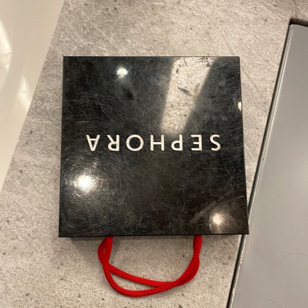 Sephora multi shade eye shadow